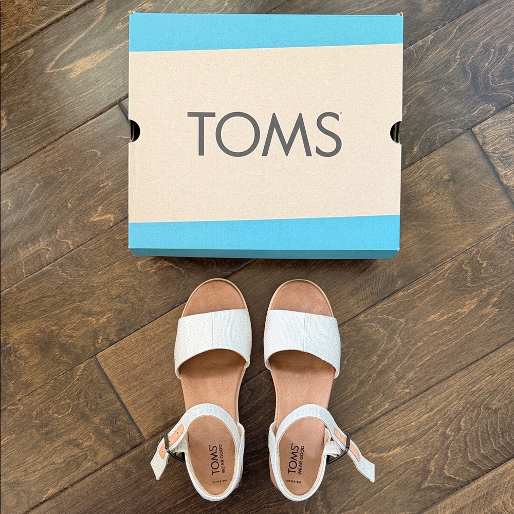 Like NEW! TOMS Diana Sandals